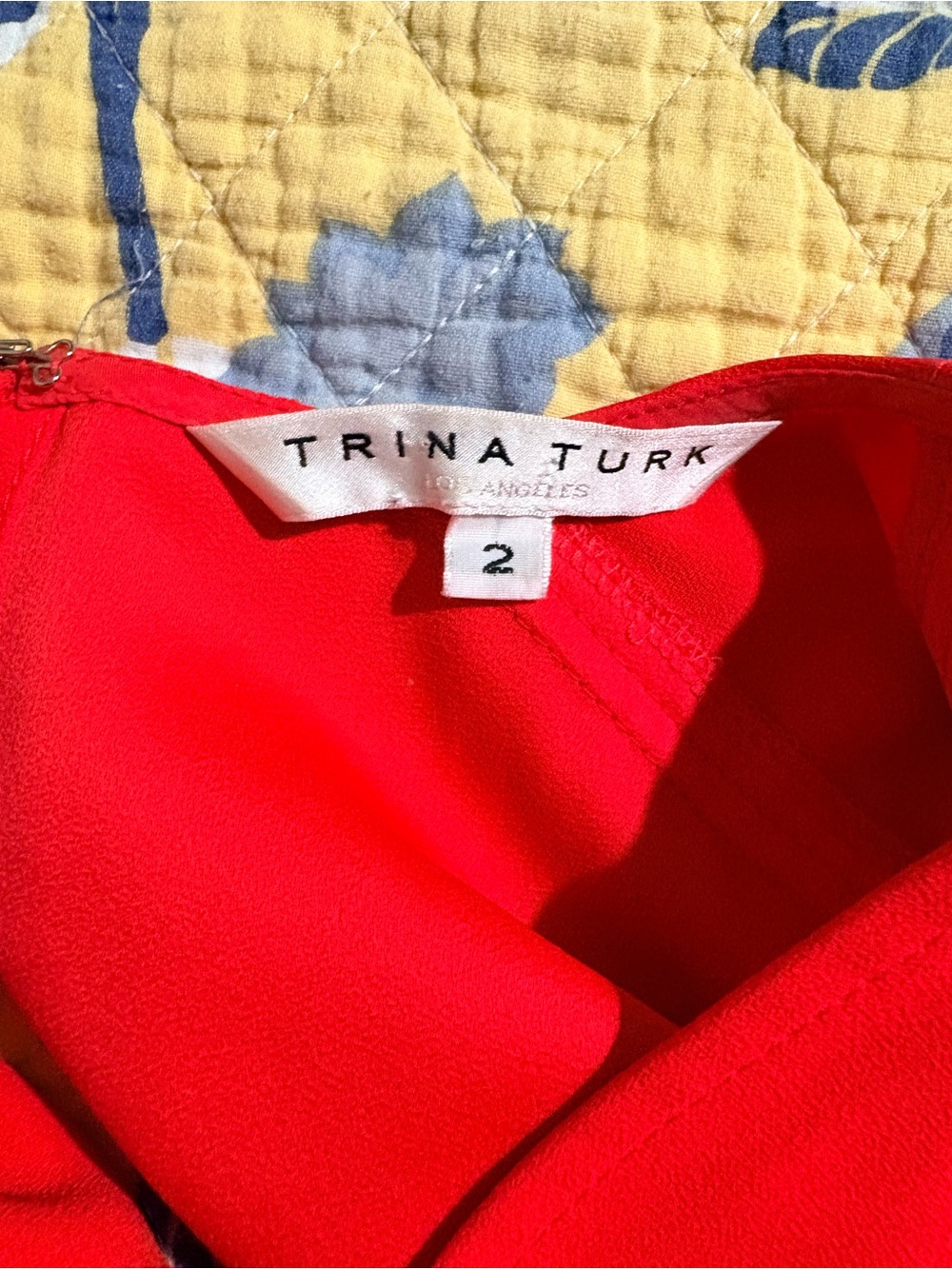 Designer Jumper by Trina Turk, sz 2, viiiiiibrant red! - Picture 7 of 9